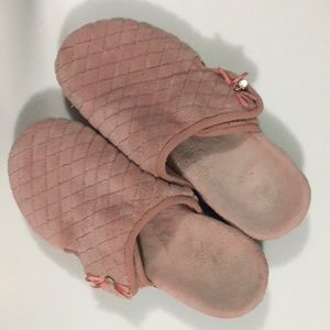 Vionic pink size 10us slide slippers